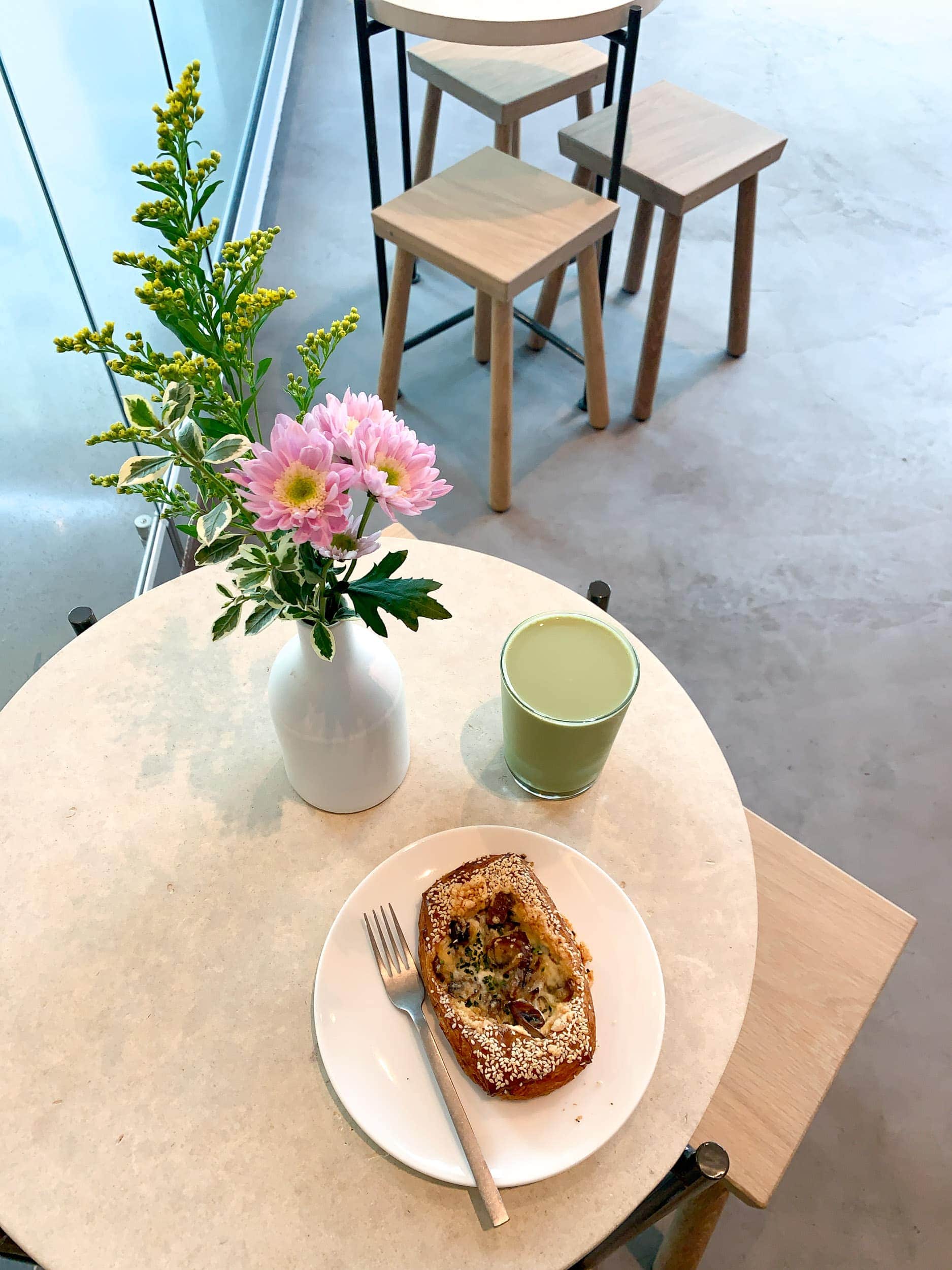 Draft matcha latte at Intelligentsia