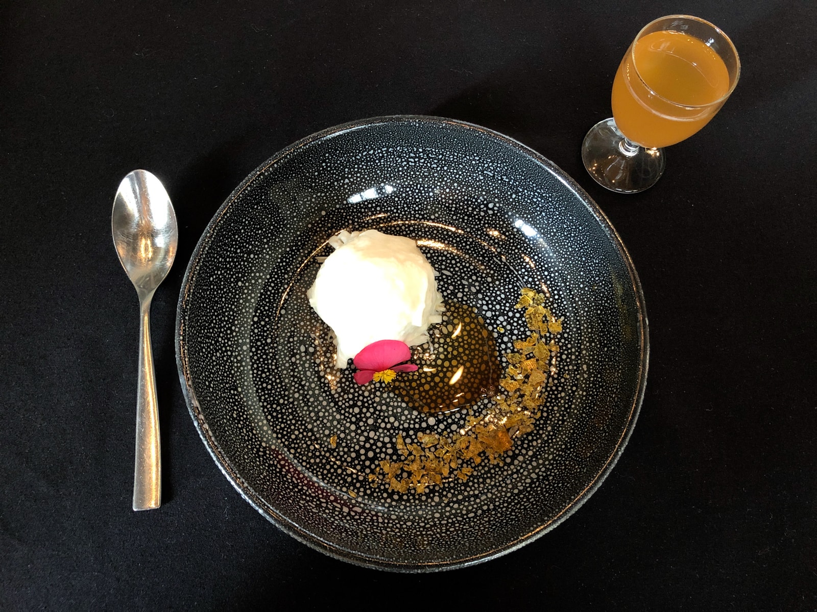 Heart of palm, sabajon, and feijoa with a with cascara infusion drink at Leo in Bogotá, Colombia