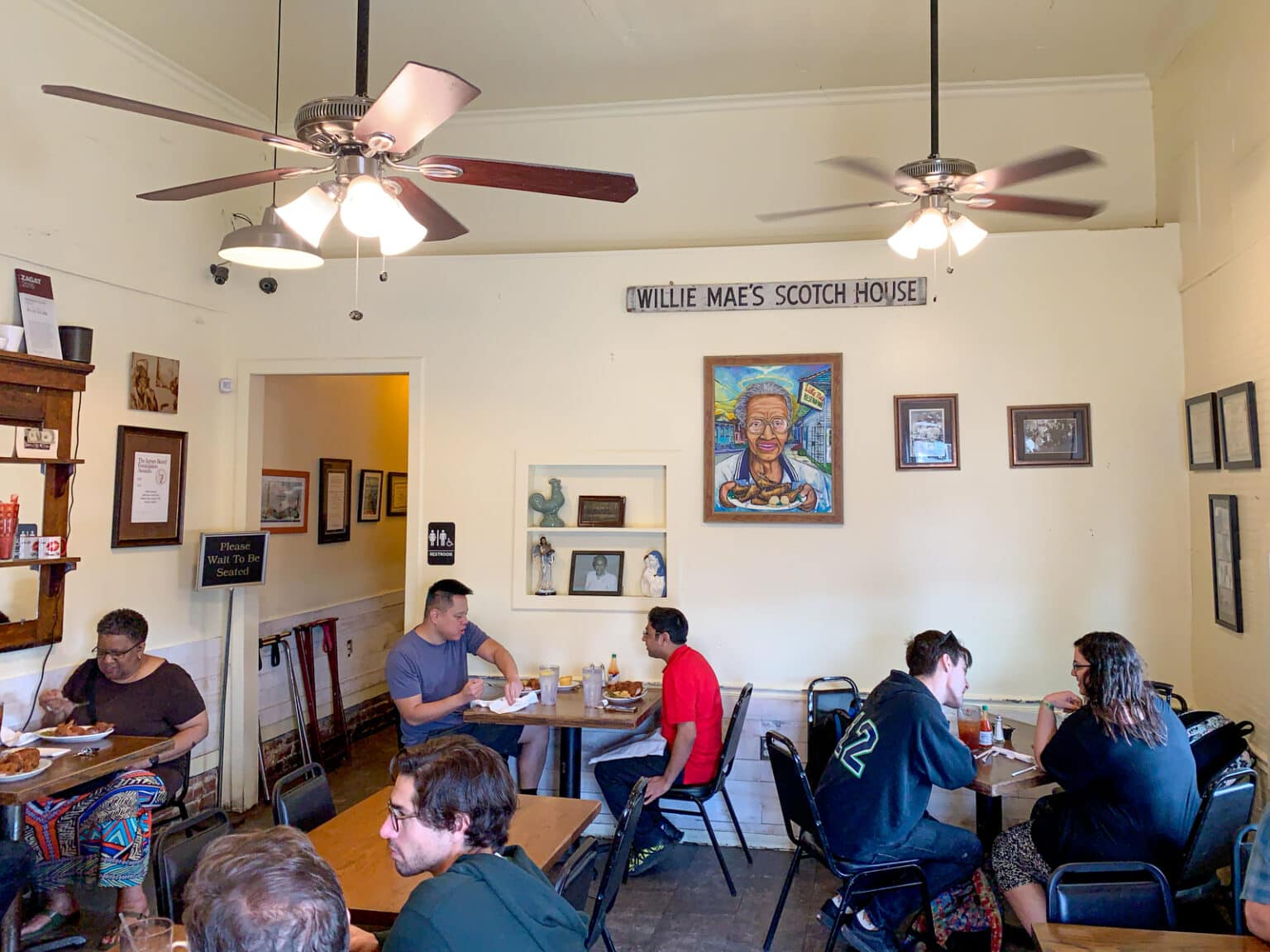 Willie Mae's Scotch House: America's Best Fried Chicken ...