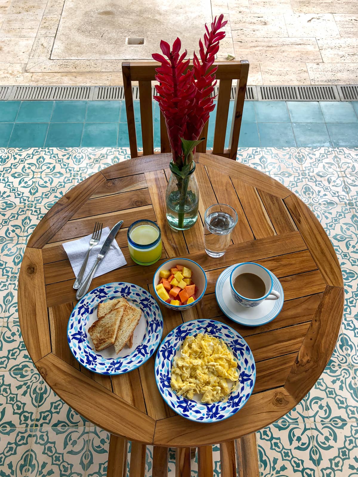 Breakfast by the Cayena Beach Villa pool