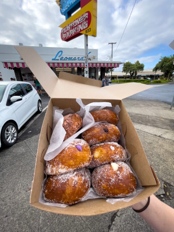 Malasadas at Leonard's Bakery in Honolulu, Hawaii Feastio