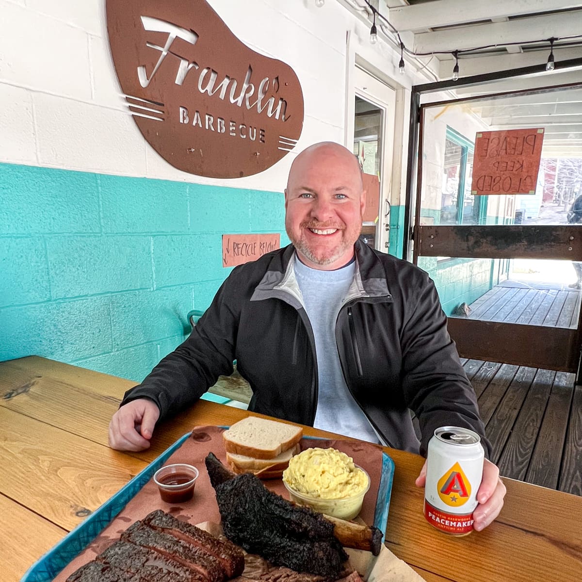 Dave at Franklin Barbecue (photo: Kelly Lemons)