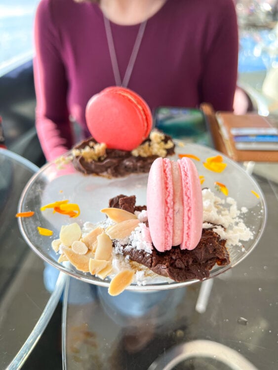 Loupe Lounge Wine Tasting in Seattle's Space Needle