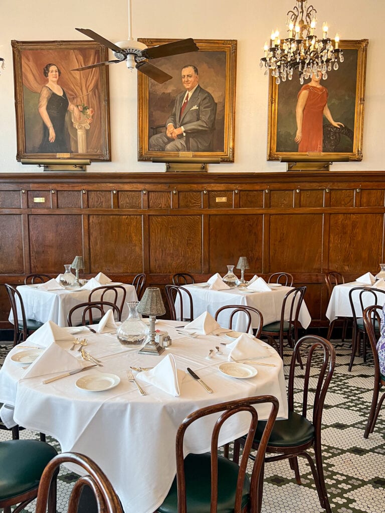 Arnaud's in New Orleans: Sunday Jazz Brunch