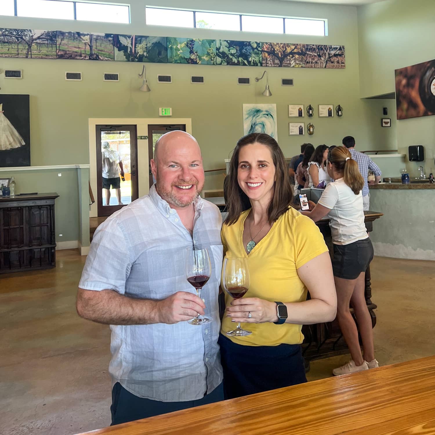 Dave and Kel enjoy a wine tasting at William Chris Vineyards