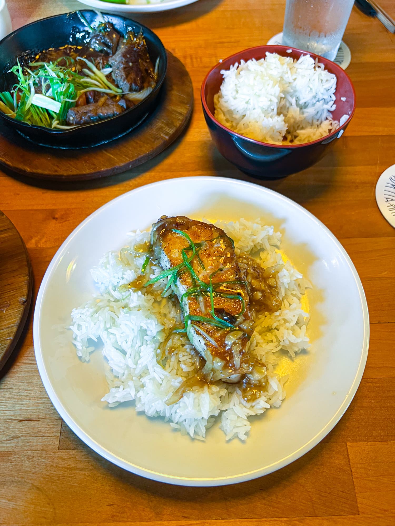 Caramelized salmon and rice at Xin Cha restaurant