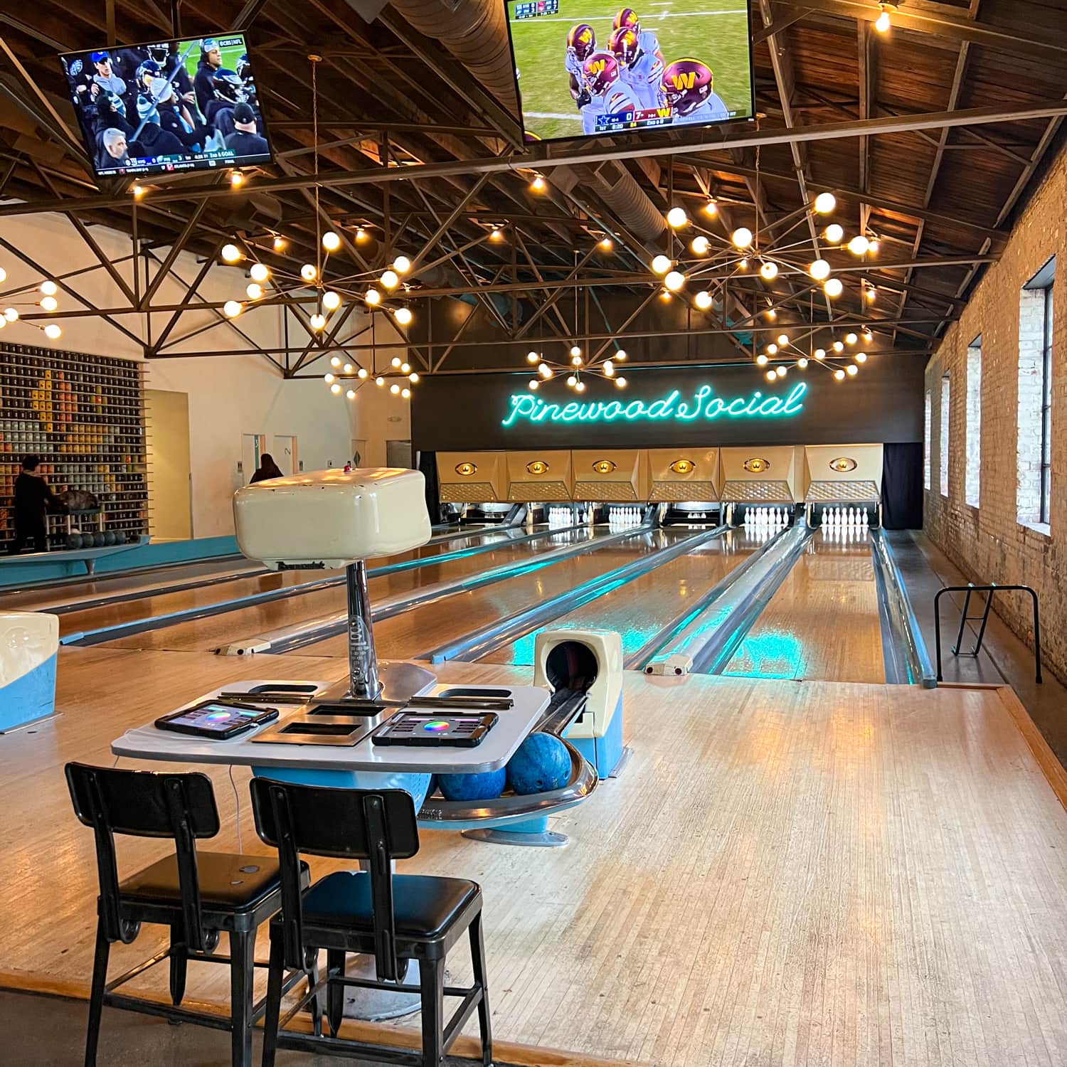 Bowling alleys at Pinewood Social