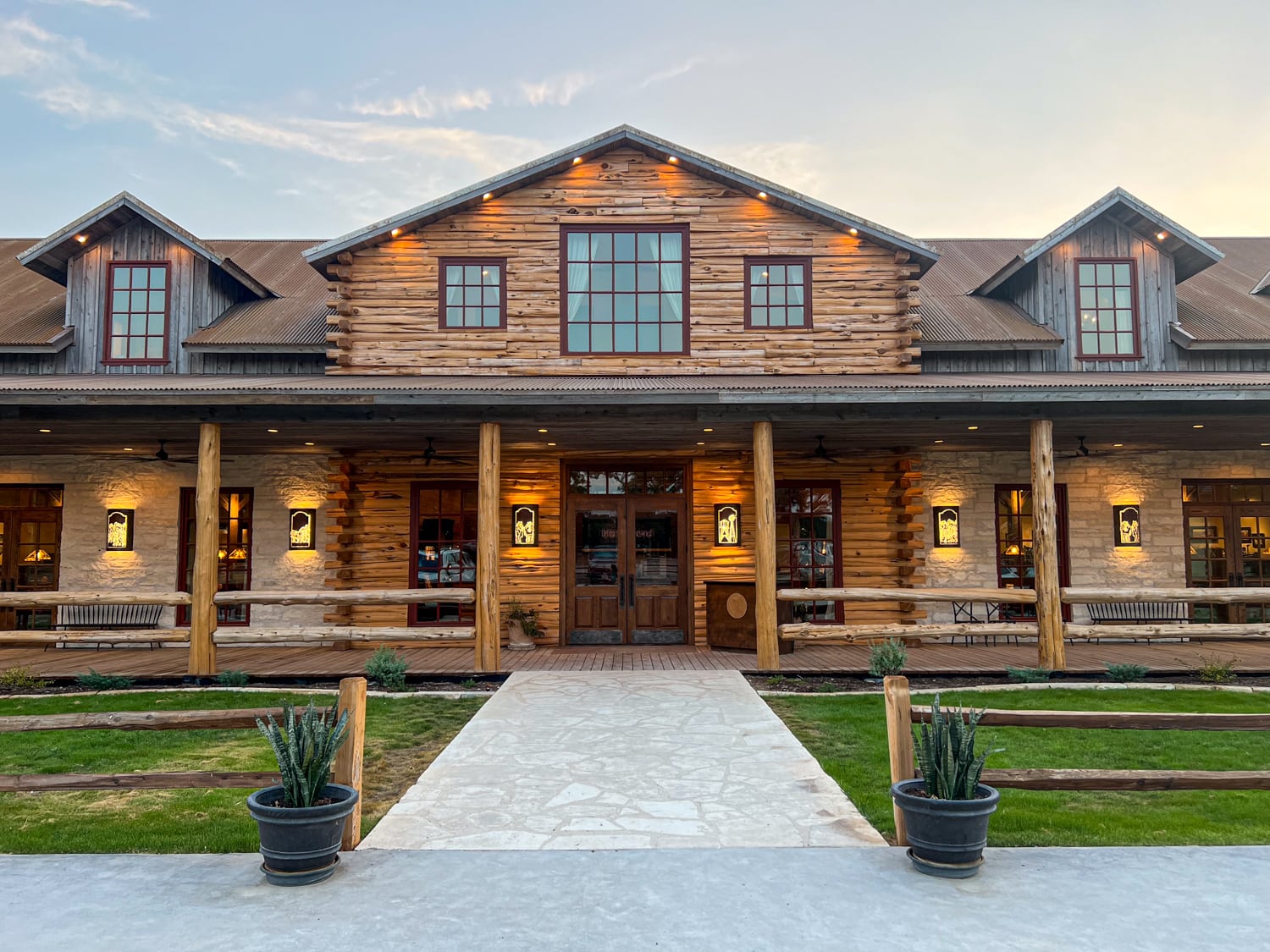 Entrance to the new Cafe Homestead