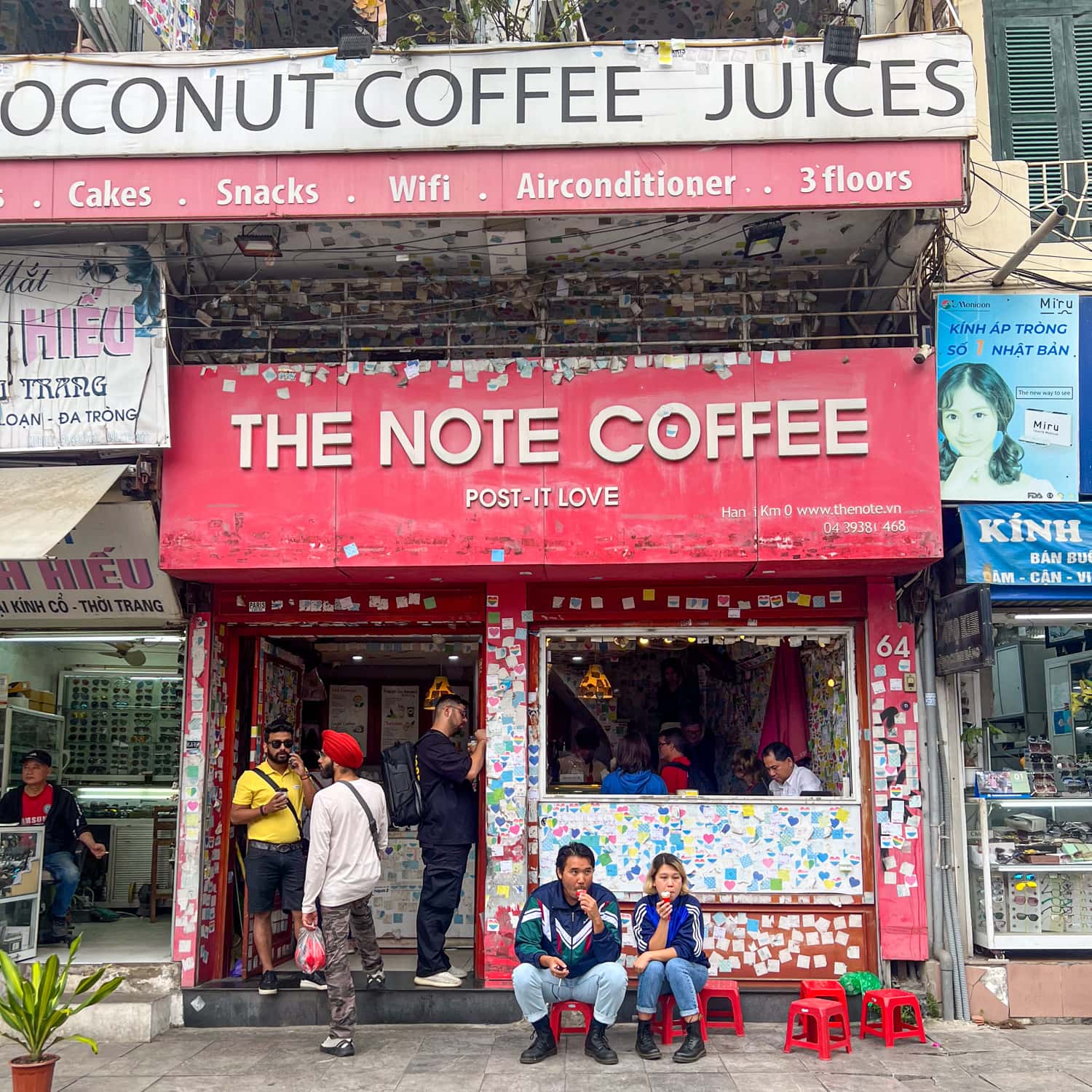 The Note Coffee in Hanoi