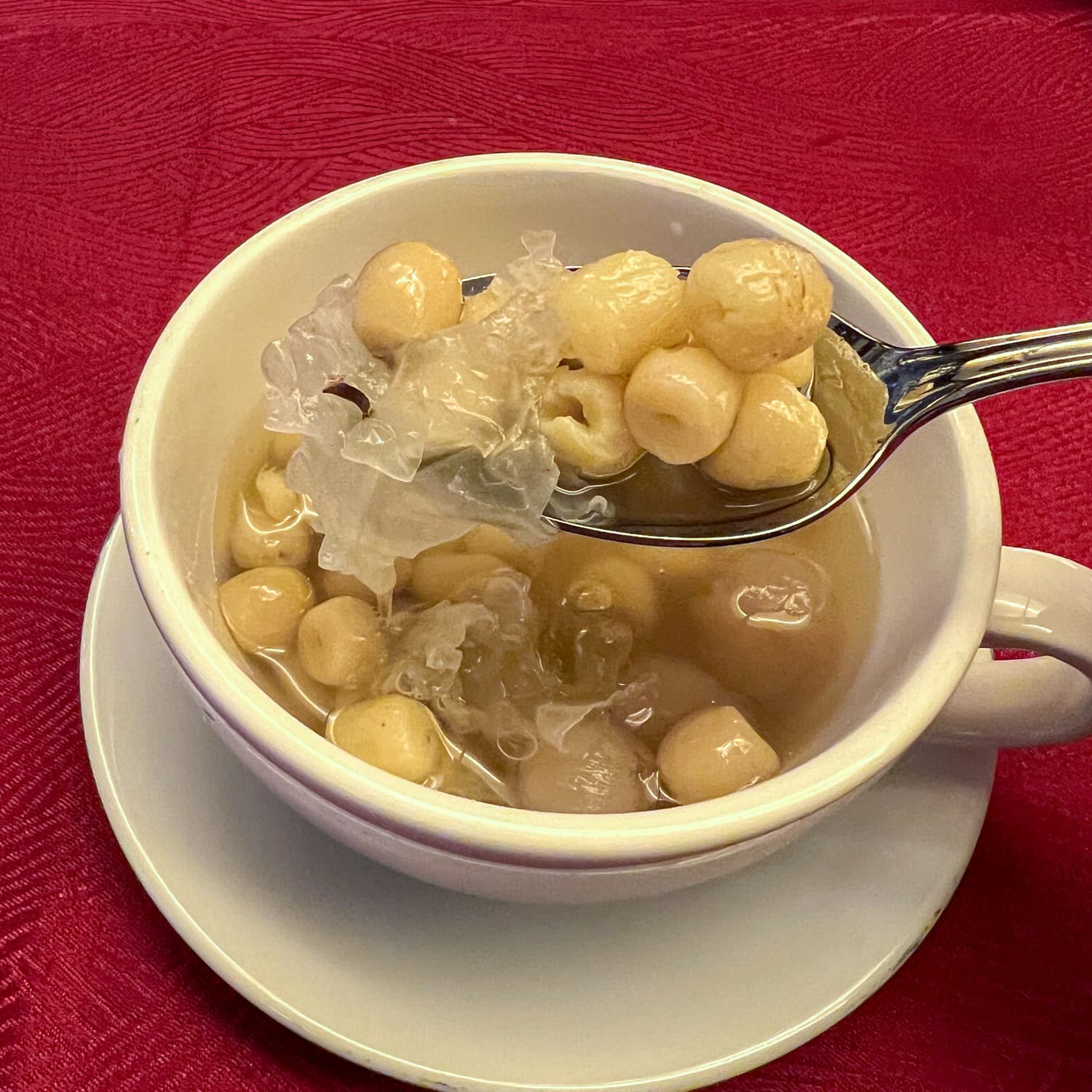 Chilled lotus soup with white fungus