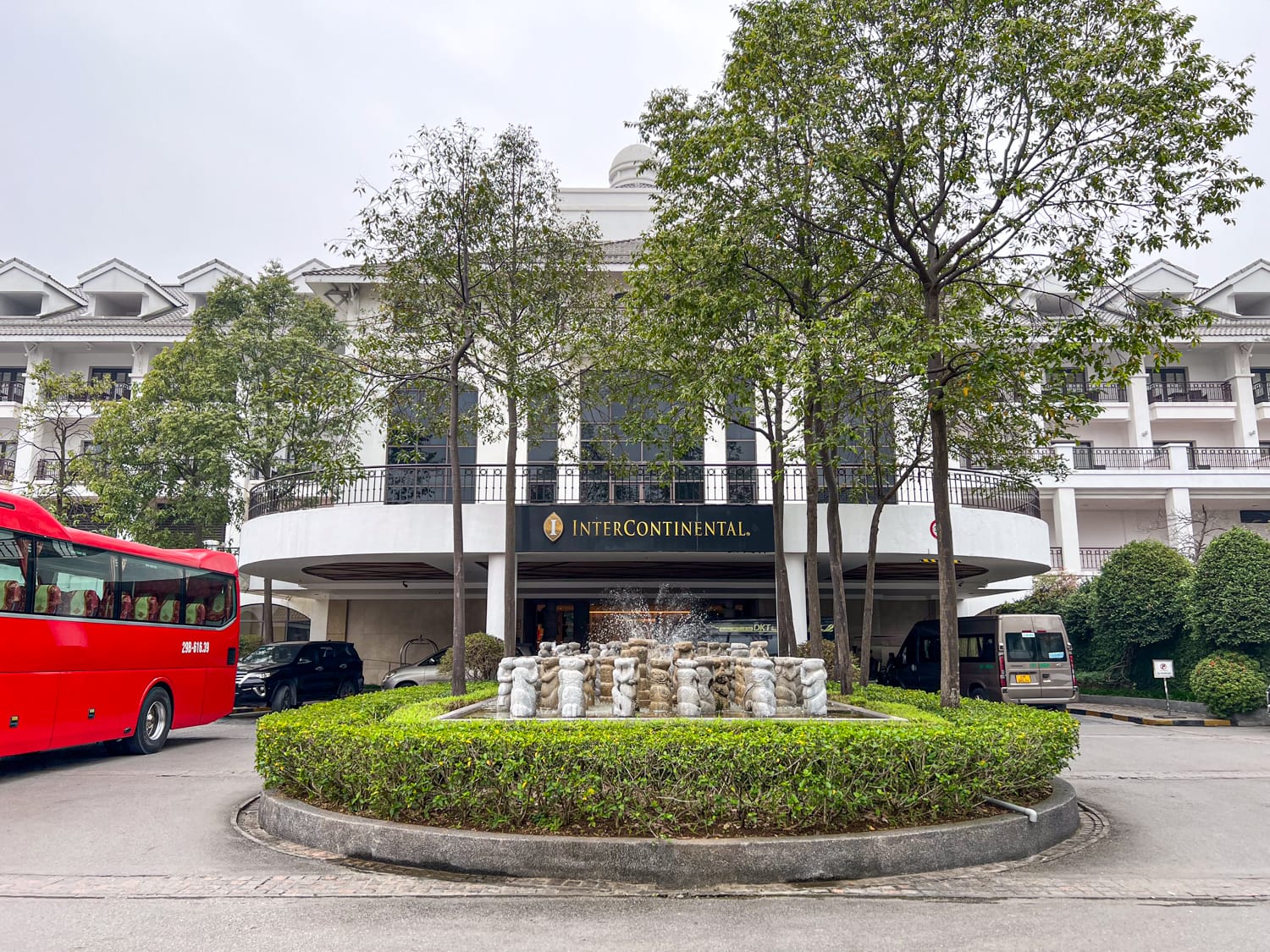 Entrance to the InterContinental Hanoi Westlake