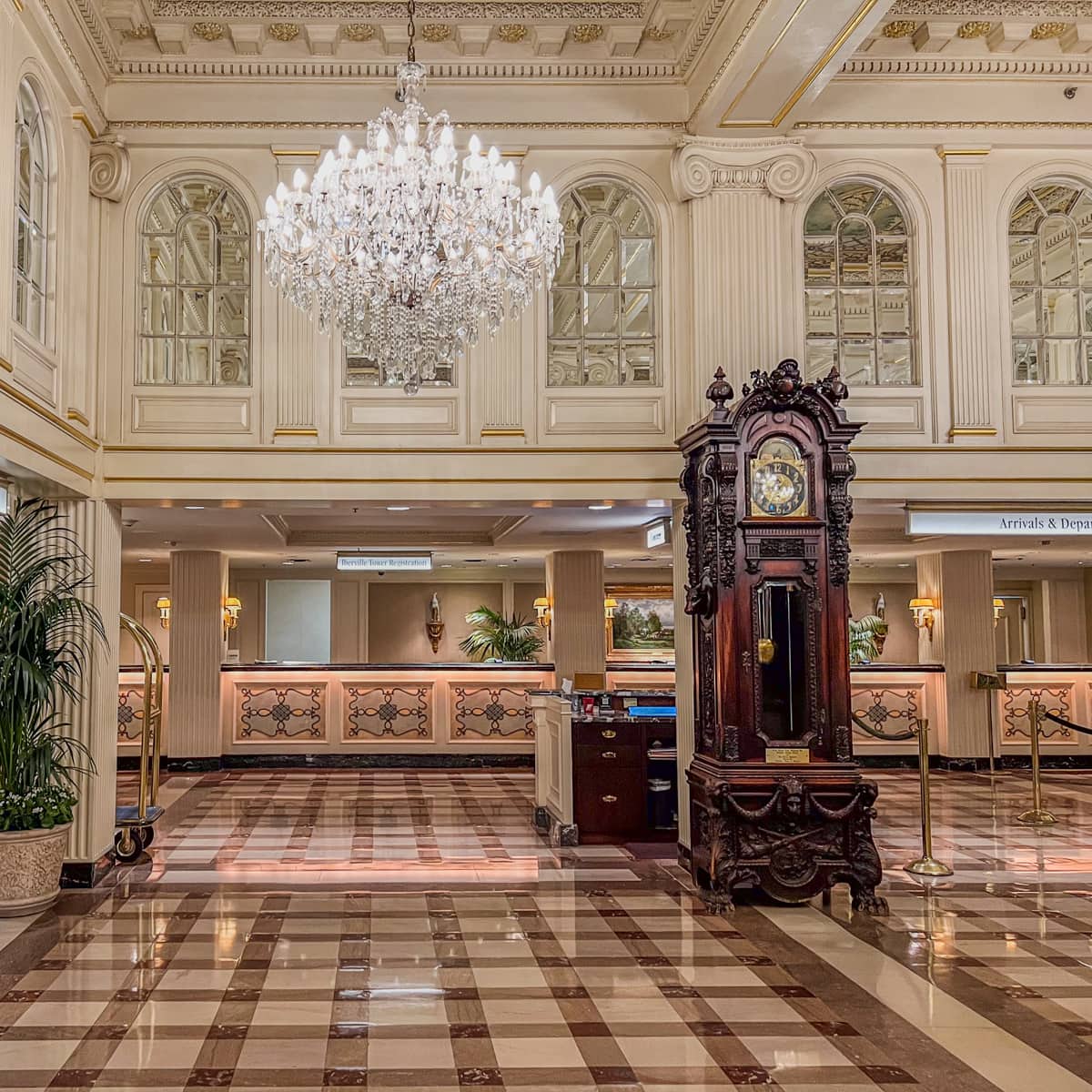 Must-See Spots on Royal Street in New Orleans - Hotel Monteleone