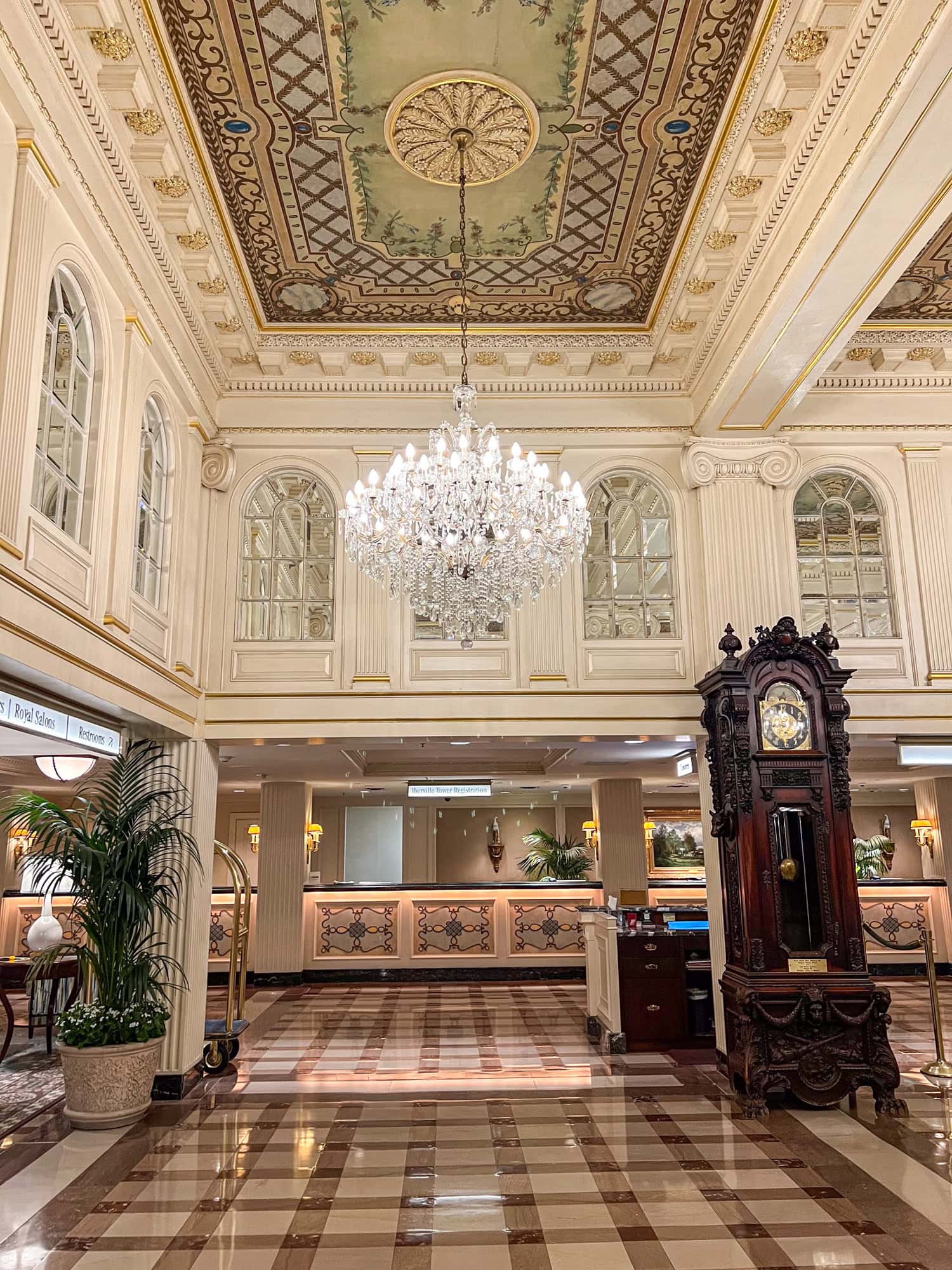 Hotel Monteleone: A New Orleans Legacy of Luxury