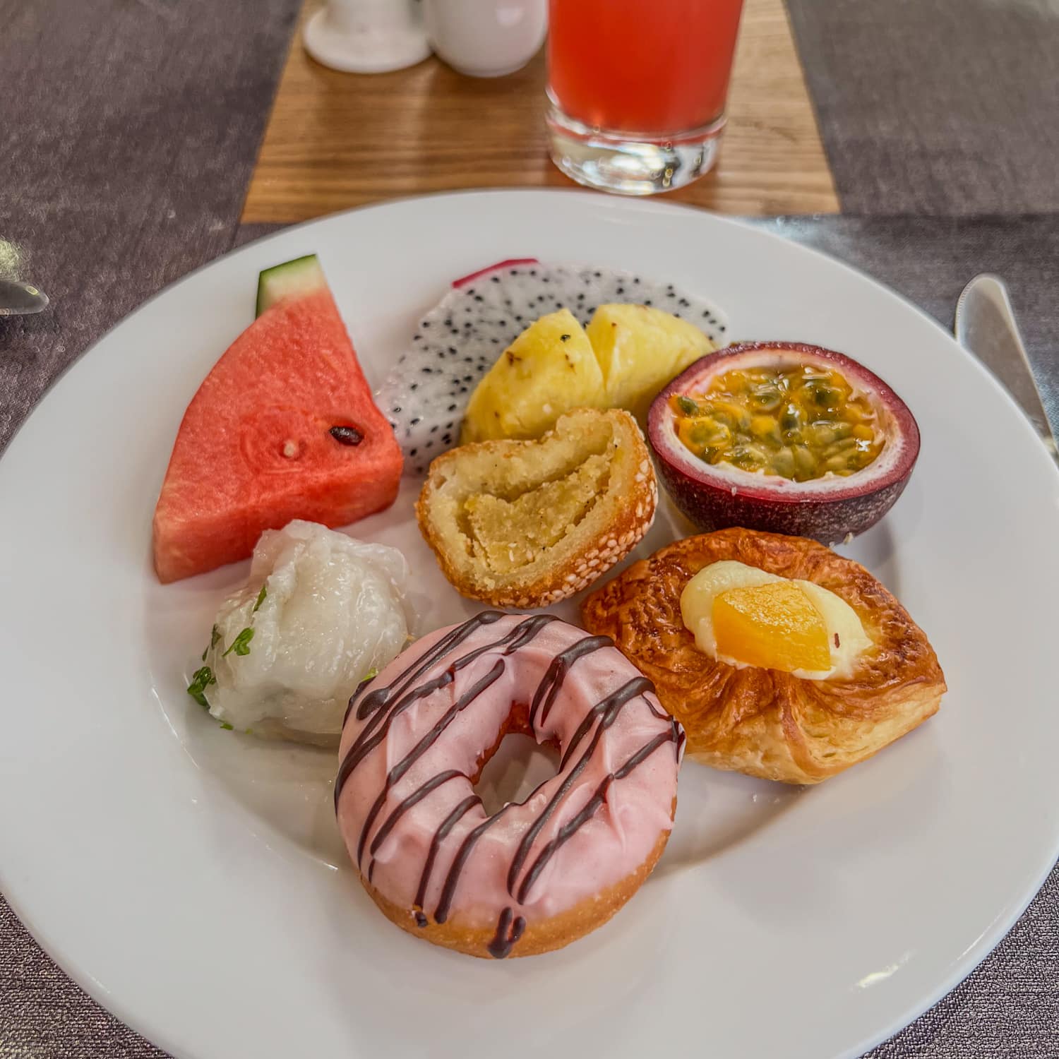 Vietnamese desserts at a hotel buffet in Da Nang