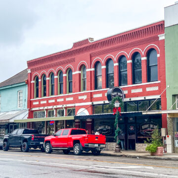 Burnt Bean Co: A Taste of Texas BBQ in Seguin - Feastio