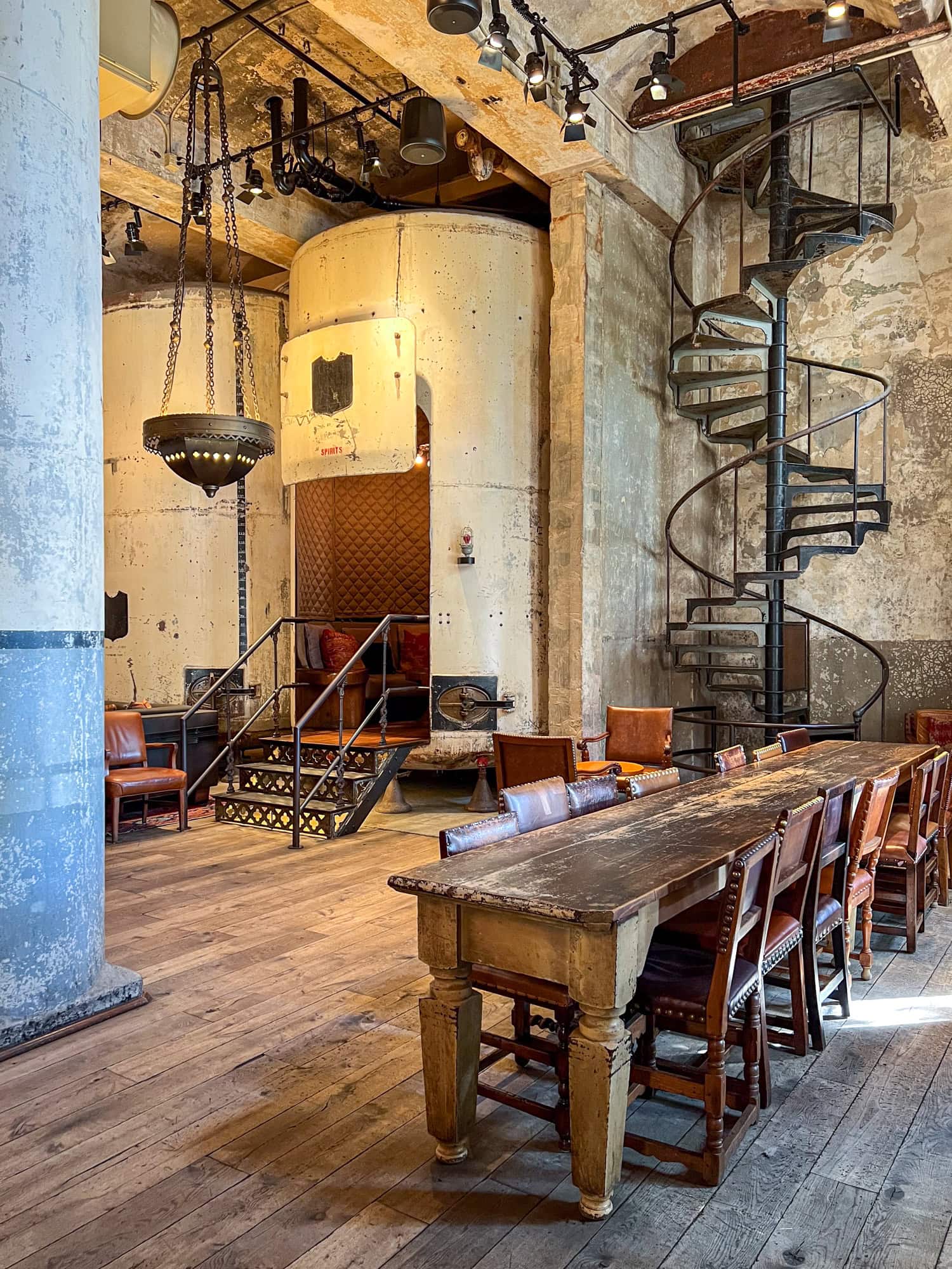 Wooden table and a spiral staircase to nowhere in Sternewirth.