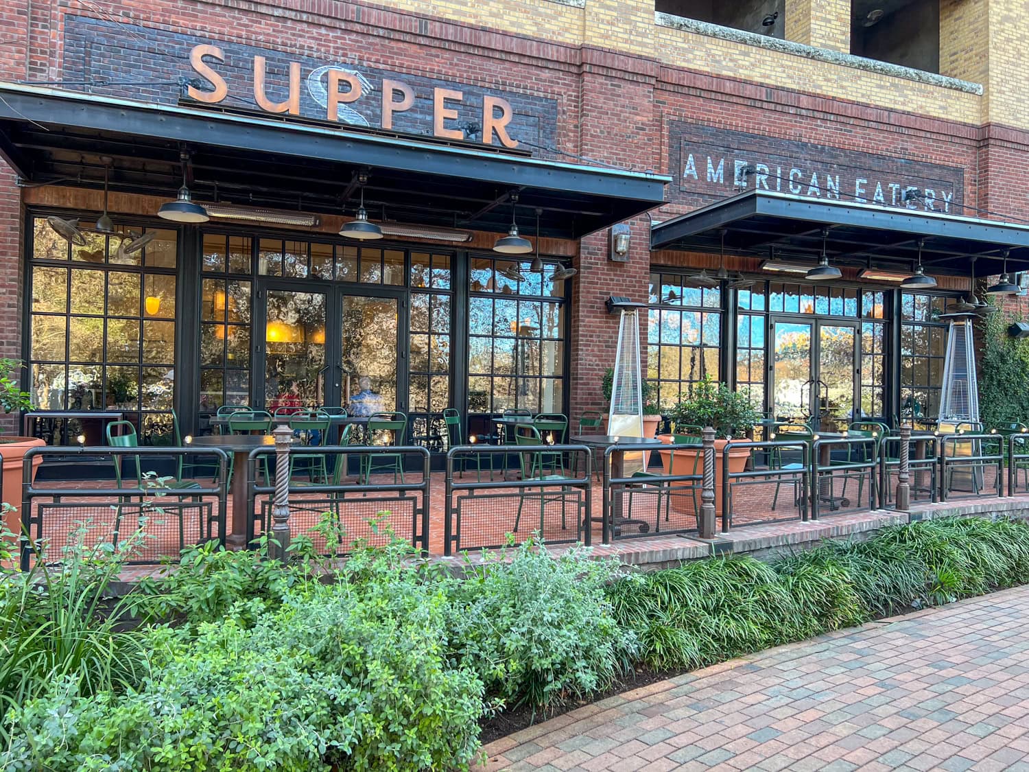 Supper's outdoor patio.