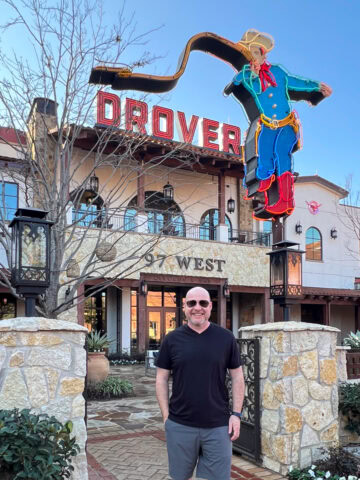 Dave Lee at Hotel Drover (photo by Kelly Lemons).