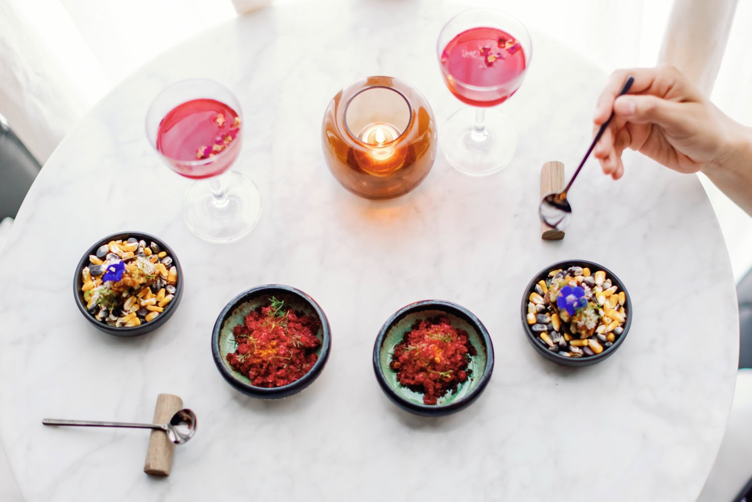 Cranberry Aperol prosecco cocktails and canapés (credit: Sarah Block Photography).