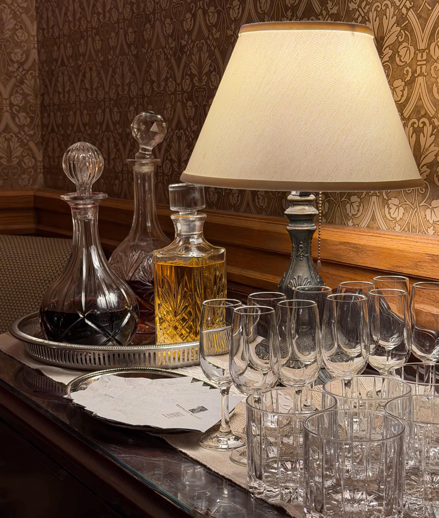 Complimentary evening cordials served in the Parlor